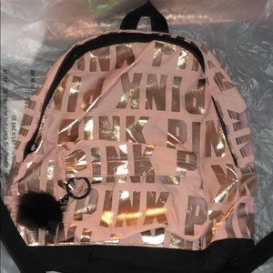 Victoria’s Secret / pink bag